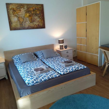 Haus Im Gruenen Villa บอร์นไฮม์ ภายนอก รูปภาพ