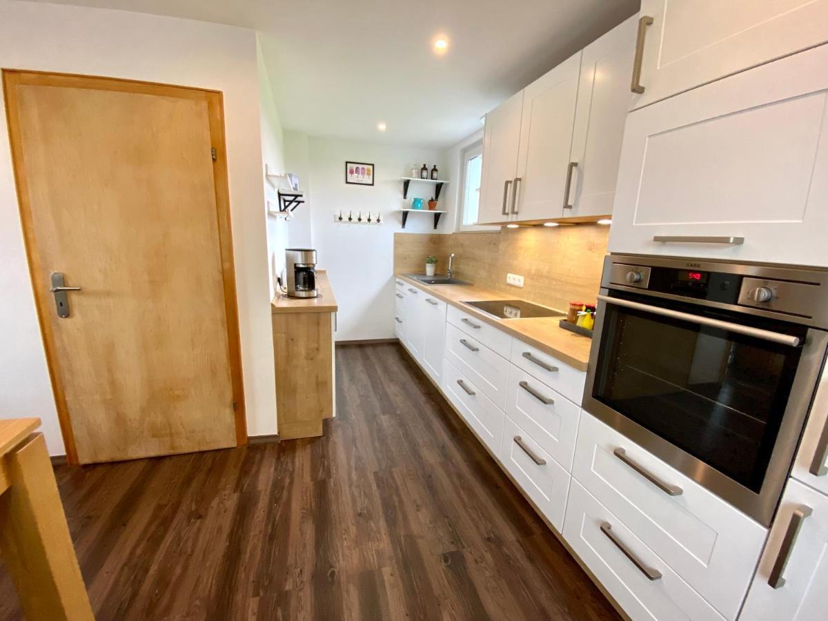 Haus Im Gruenen Villa บอร์นไฮม์ ภายนอก รูปภาพ