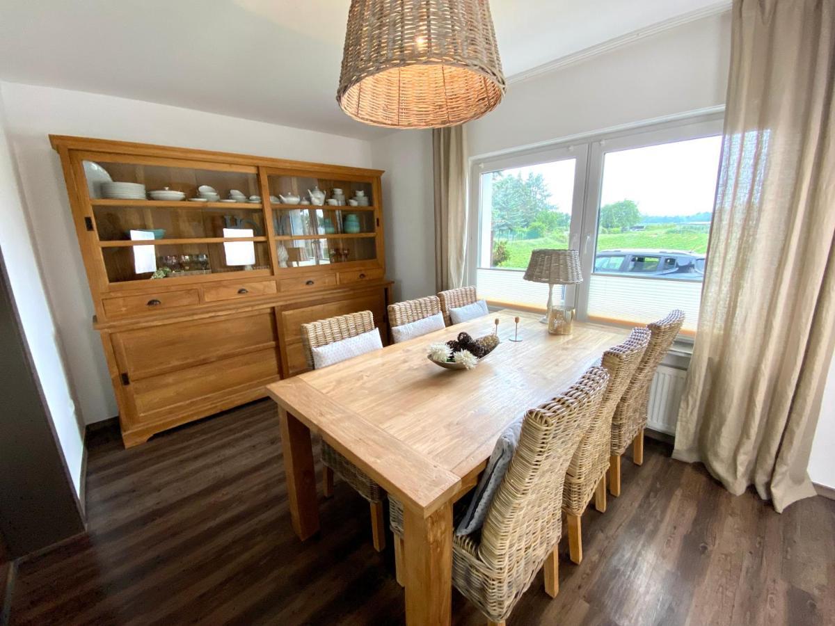Haus Im Gruenen Villa บอร์นไฮม์ ภายนอก รูปภาพ