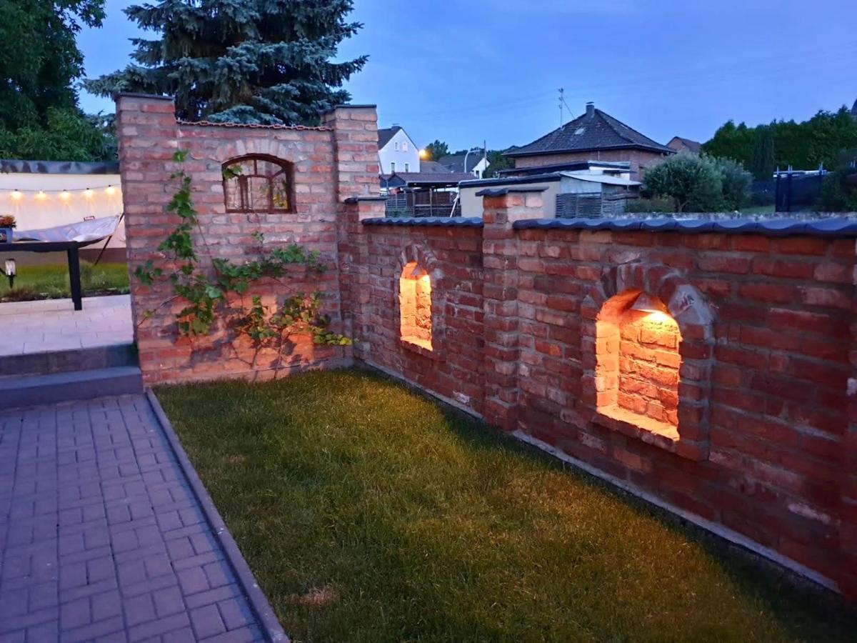 Haus Im Gruenen Villa บอร์นไฮม์ ภายนอก รูปภาพ