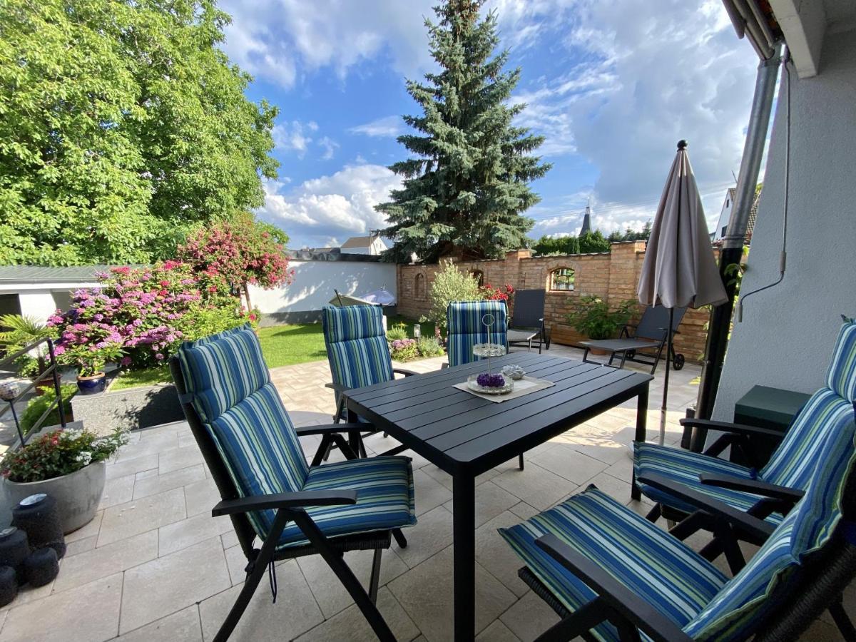 Haus Im Gruenen Villa บอร์นไฮม์ ภายนอก รูปภาพ