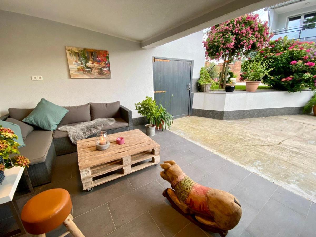 Haus Im Gruenen Villa บอร์นไฮม์ ภายนอก รูปภาพ