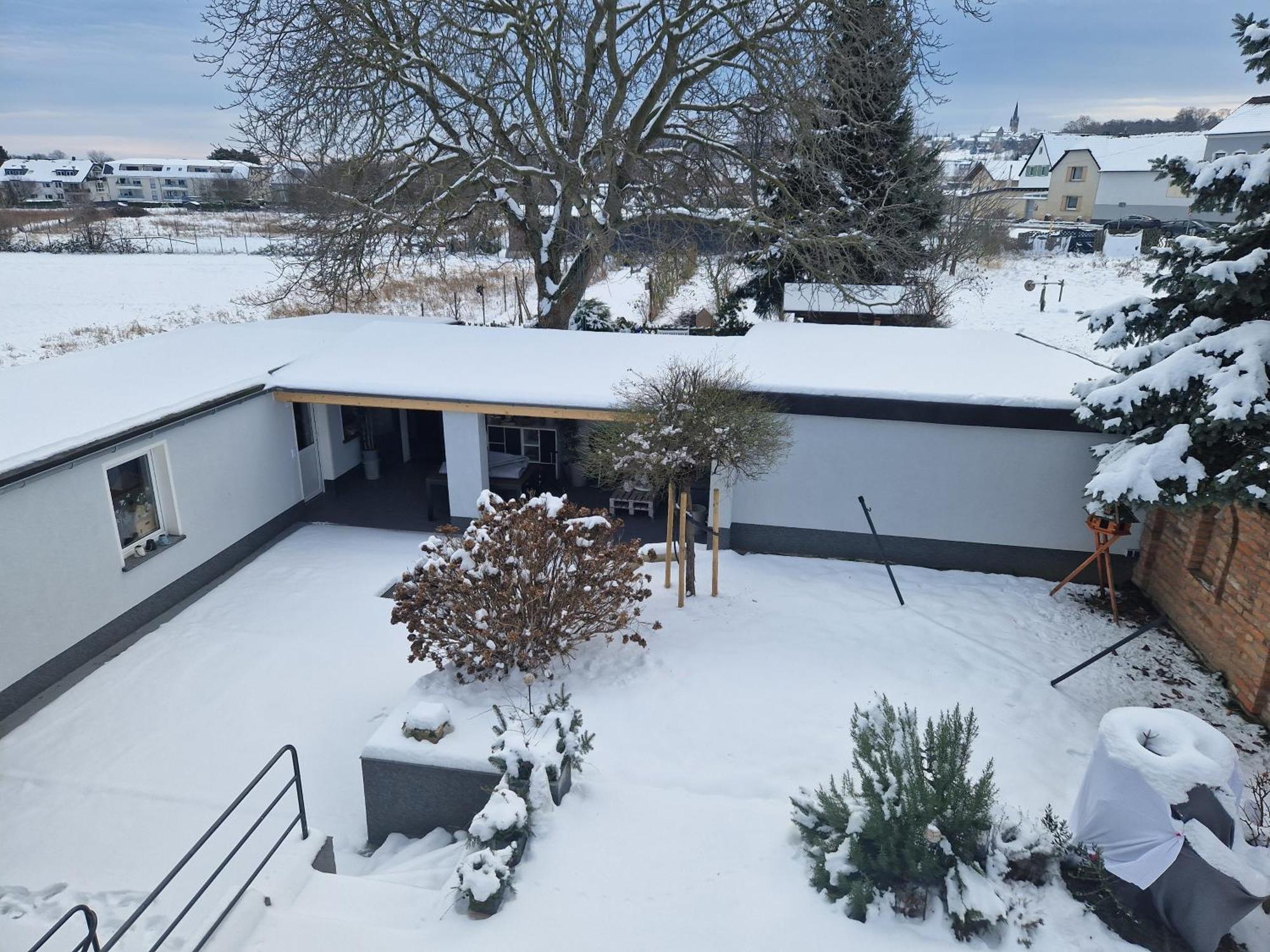 Haus Im Gruenen Villa บอร์นไฮม์ ภายนอก รูปภาพ